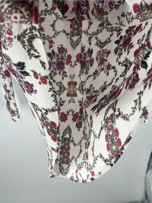 Ann Taylor White Floral Wrap-Style Blouse with‎ Pink & Red Blooms thumbnail 9