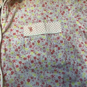 PINK - Victoria's Secret sleepwear pajamas top long sleeve size Large womens thumbnail 2