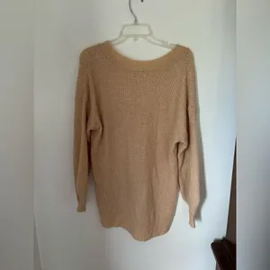 American Eagle Outfitters V-Neck Long Sleeve Knit Sweater XS Tan thumbnail 5