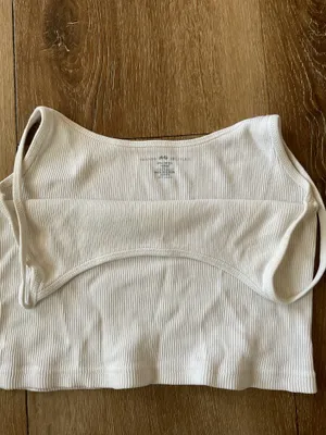 Brandy Melville White Crop Tank thumbnail 3