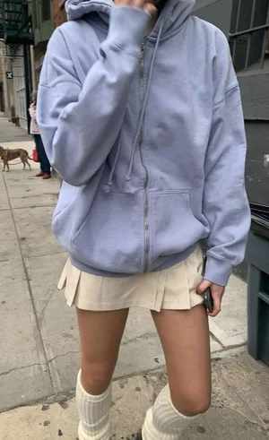 Brandy Melville CHRISTY ZIP-UP HOODIE thumbnail 2