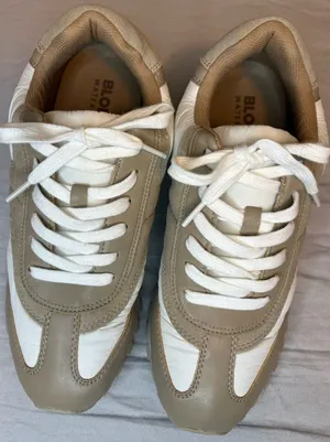Blondo Lily Waterproof Platform Sneakers Beige White Women’s Size 9 thumbnail 1