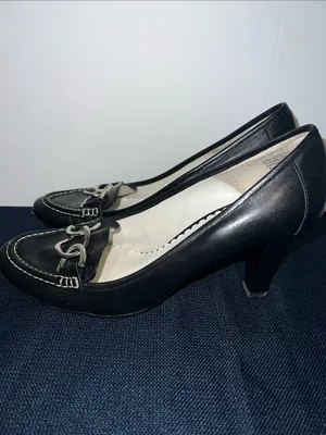 Anne Klein Black Leather Loafers with Silver Chain Accent 9 1/2M thumbnail 2