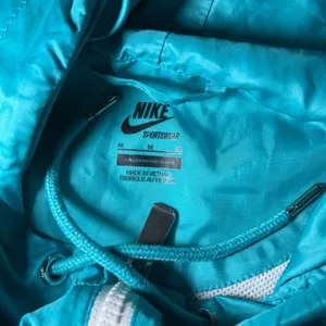 Nike sports windrunner jacket thumbnail 2