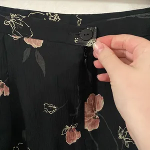 Pendleton crepe georgette floral print midi skirt vintage in black size 12 thumbnail 7