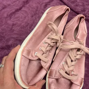 Gap 8.5 light satin pink water stain converse shoes thumbnail 2