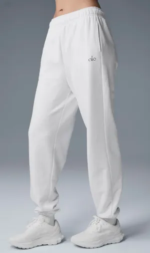 Alo Yoga Accolade Joggers Sweatpant white Size M thumbnail 1