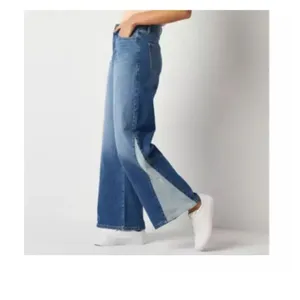 A.N.A. Size 8 Two-Tone High-Rise Wide Leg, Kick Pleat Denim Jeans. New With Tags thumbnail 2