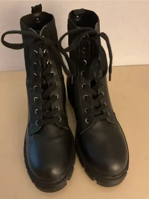 Steve Madden women leather Black Lace-Up Combat Nanet Boots US 9.5 thumbnail 2
