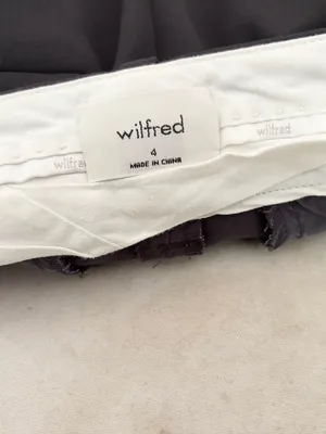 Aritzia Wilfred the Effortless Pant Crepette in Elegant Charcoal thumbnail 3