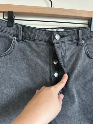 Free People Curvy Black Wash Distressed Jeans Shorts thumbnail 4