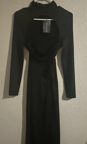 Black maxi dress Size L thumbnail 1