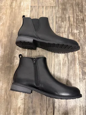 Women’s Sonoma Black Leather Chelsea Ankle Boot Size 7 thumbnail 14