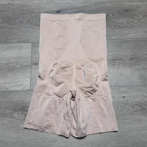 Spanx OnCore High Waisted Mid Thigh Short Beige SS1915 Large L Bottom Shapewear thumbnail 2