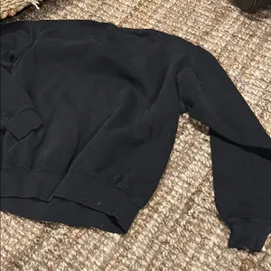 Brandy Melville New York SoHo Crew in Black Size Small thumbnail 8