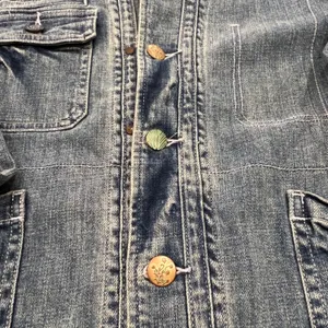 Sundance Women‎ Blue Denim Chore Jacket Mismatched Buttons Distressed Medium M thumbnail 3