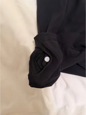 Lululemon Biker Align Shorts 6" thumbnail 3