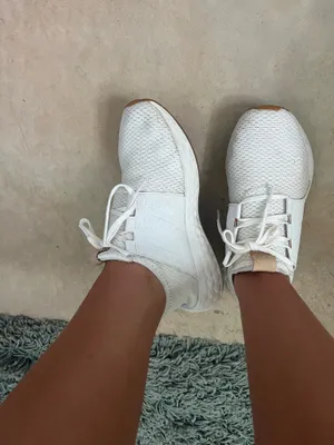 New Balance Shoes Women’s thumbnail 3