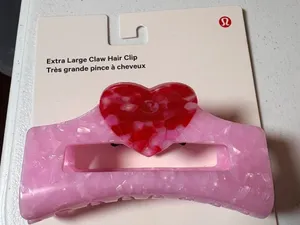 Lululemon Extra Large Claw Hair Clip. NWT Valentines Drop thumbnail 1