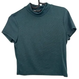 SHEIN Women’s Green Short-Sleeve Mock Neck Crop Top Size Small thumbnail 1