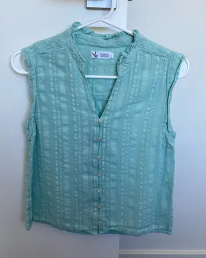 Carve Designs Women's Sleeveless Button-Front Top thumbnail 1