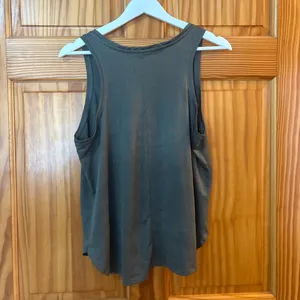 Nordstrom Size Medium Hunter Green Activewear Tank Top thumbnail 4
