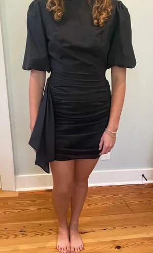 Black Dress thumbnail 2