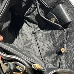 MICHAEL KORS Tumbled Black Leather Crossbody‎ Satchel Gold Hardware A27 thumbnail 12