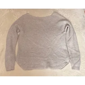 Wilfred Free Wolter Aritzia Gray V-Neck Waffle Knit Wool Pullover Sweater M thumbnail 4