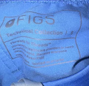 Figs ceil blue scrub set thumbnail 5