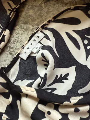 HYFVE black and cream botanical-print Romper thumbnail 3
