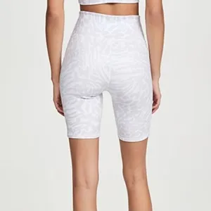 Good American NWT Essentials Leopard Foil‎ Bike Shorts Women's size 3 - Large thumbnail 5