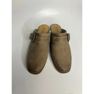 Clarks Collection Mules Womens 8.5W Taupe Excellent Leather Buckle‎ Block Heel thumbnail 3