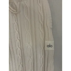 Alo Cable Knit Winter Bliss Pant Women's size XS thumbnail 7