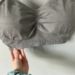 Kindred Bravely Sublime Hands-Free Pumping Nursing Bra Grey Large Busty E-H Cups thumbnail 3