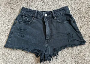 PacSun Shorts Festival High-Rise Denim Black thumbnail 1
