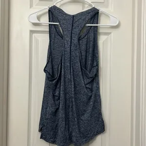 Nike tank thumbnail 2