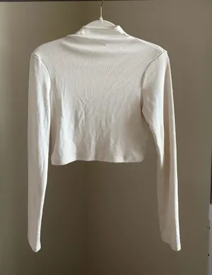 Princess Polly Cropped Long-Sleeve Mock Neck Top - White thumbnail 1