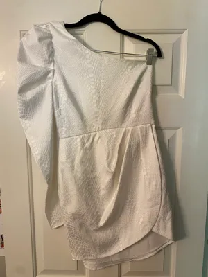 Formal Dress thumbnail 1