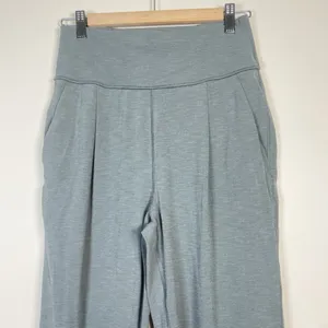 Athleta Elation Pants Womens Sz Small Green‎ Athleisure Athletic Sporty Stretch thumbnail 3