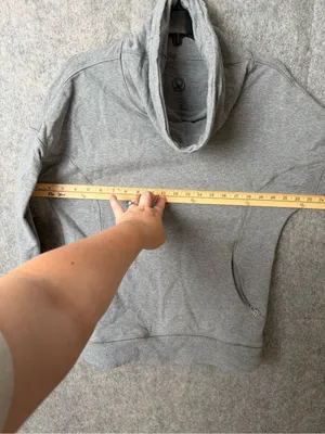 Lululemon Sweater Women small Gray Rest Day Pullover French Terry Run Gym thumbnail 4
