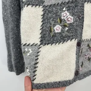 Dress Barn Women's Cardigan Sweater Patchwork Floral Silk Cottagecore L Grey thumbnail 8