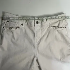 Levi Strauss Signature Gold White Bermuda Shorts Size 14 Stretch thumbnail 7