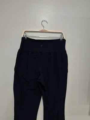 Athleta Salutation Joggers in Powervita - LT thumbnail 12