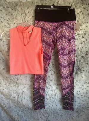88. Vsx pink 2pc set bundle nwt med thumbnail 1