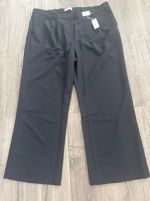 Abercrombie & Fitch Sloane Ultra High Rise Wide Leg Tailored Pant Black 36L NWT thumbnail 1