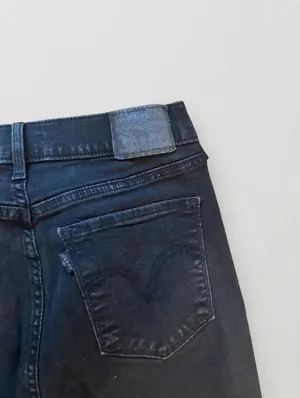 Levi's Women's Classic Straight Black Denim Jeans Sz 10 Waterless thumbnail 5