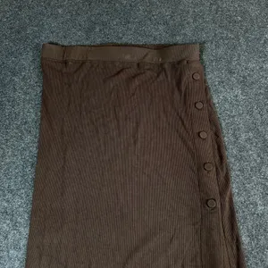 Mable Brown Ribbed Knit Maxi Skirt Side Button Slit Small Whimsigoth Fall thumbnail 7