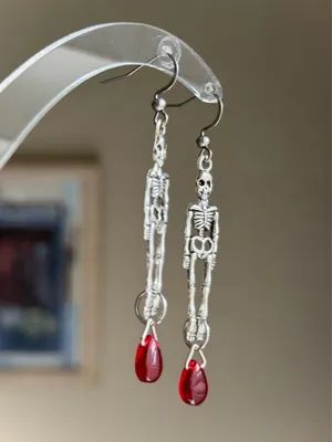 Handmade skull funky cute spooky dangle earrings 💀❤️ thumbnail 5