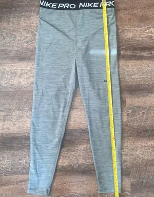 Nike PRO Leggings Women’s Size Medium Grey/Black thumbnail 8